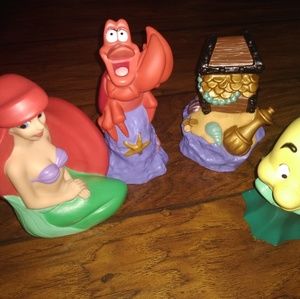 Vintage little mermaid bath toys
